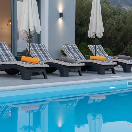 Villa Laide Karavados Luaran gambar