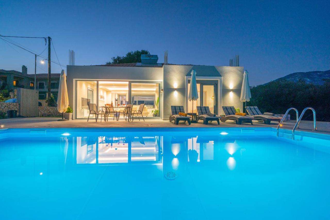 Villa Laide Karavados Luaran gambar